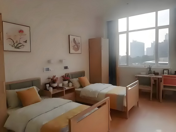 丁子朗認TVB劇集的確開少咗，放眼世界：唔係淨係得敞台